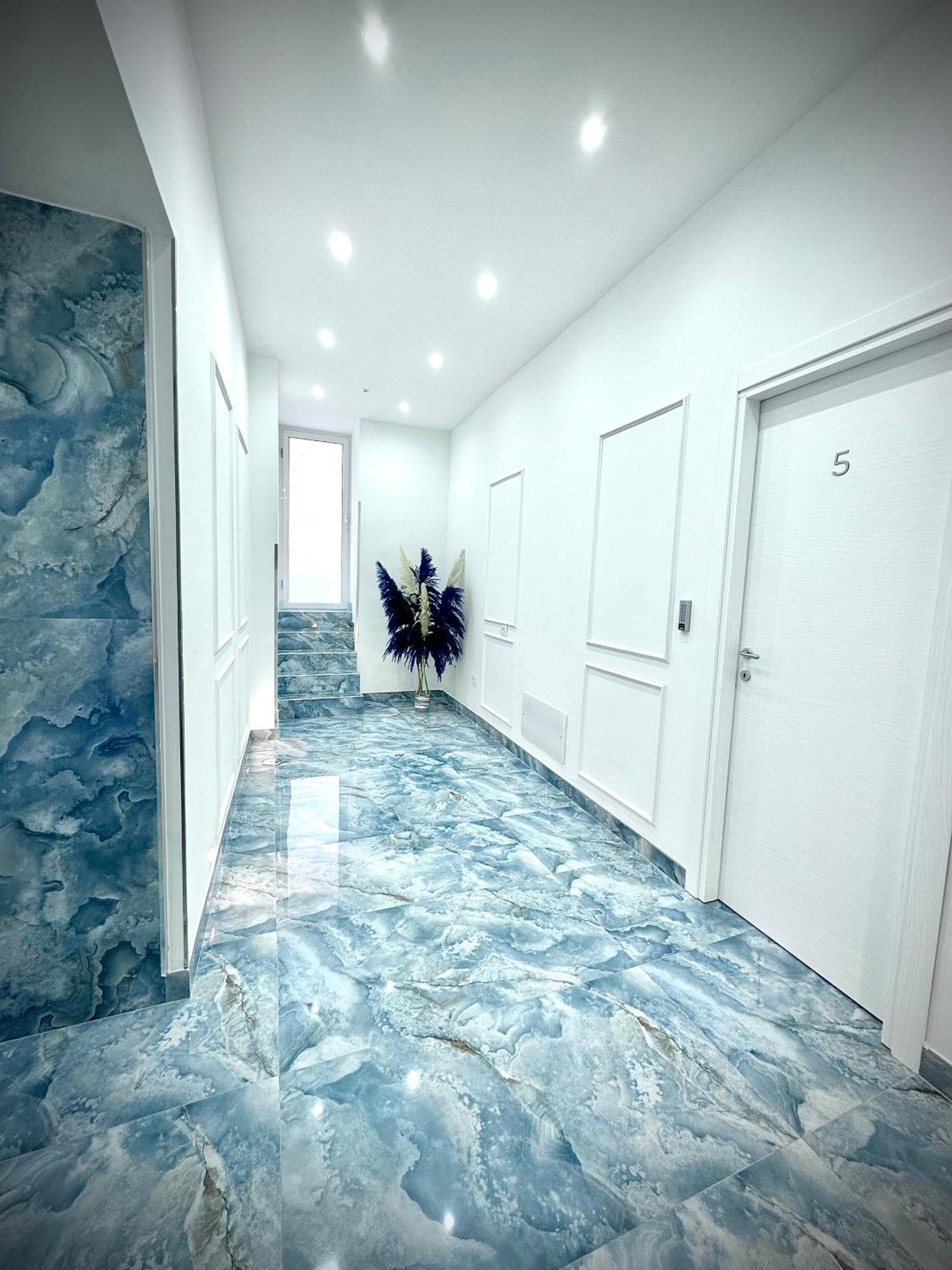 Marvit Central Luxury Neapol Zewnętrze zdjęcie