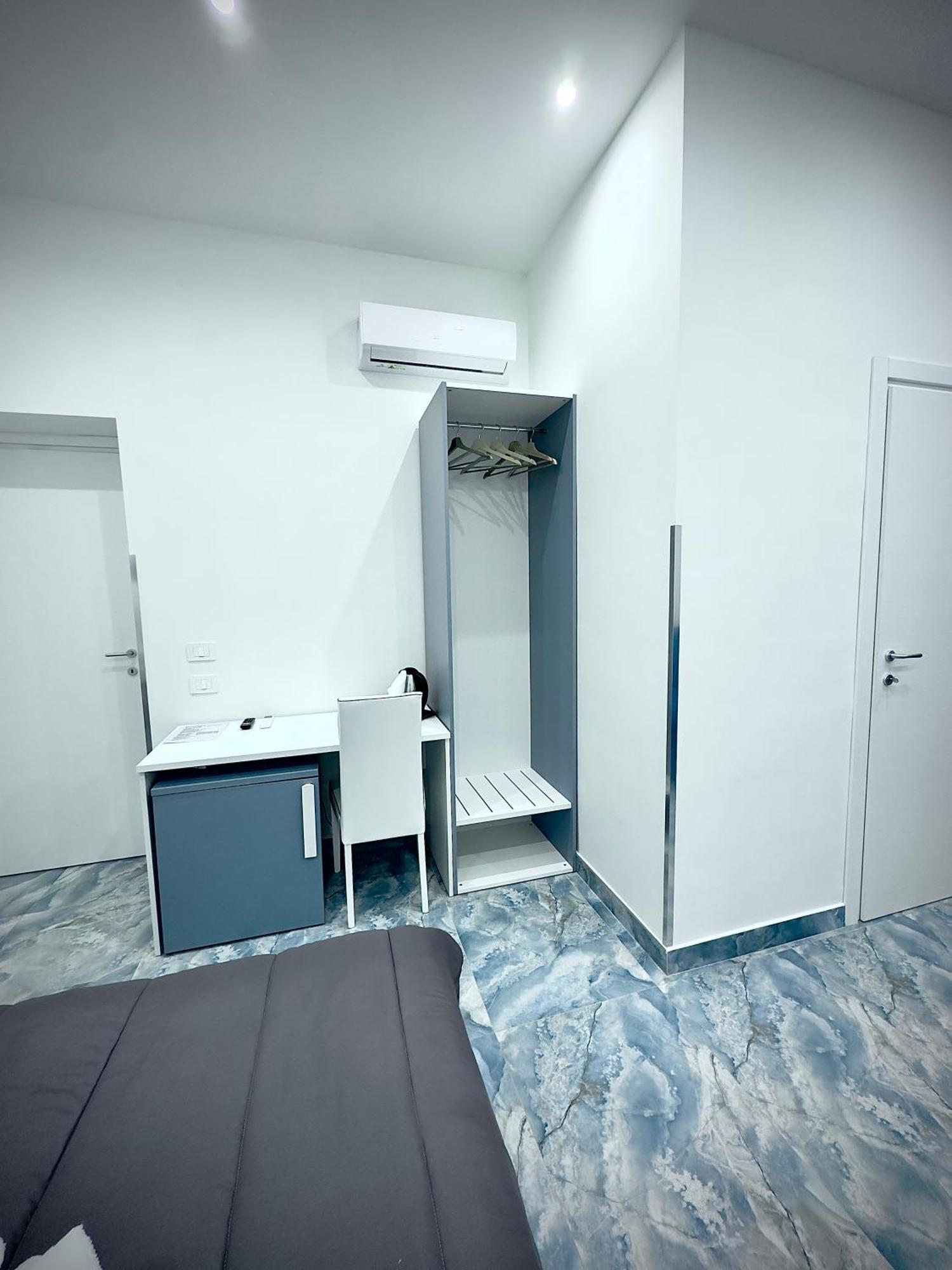 Marvit Central Luxury Neapol Zewnętrze zdjęcie