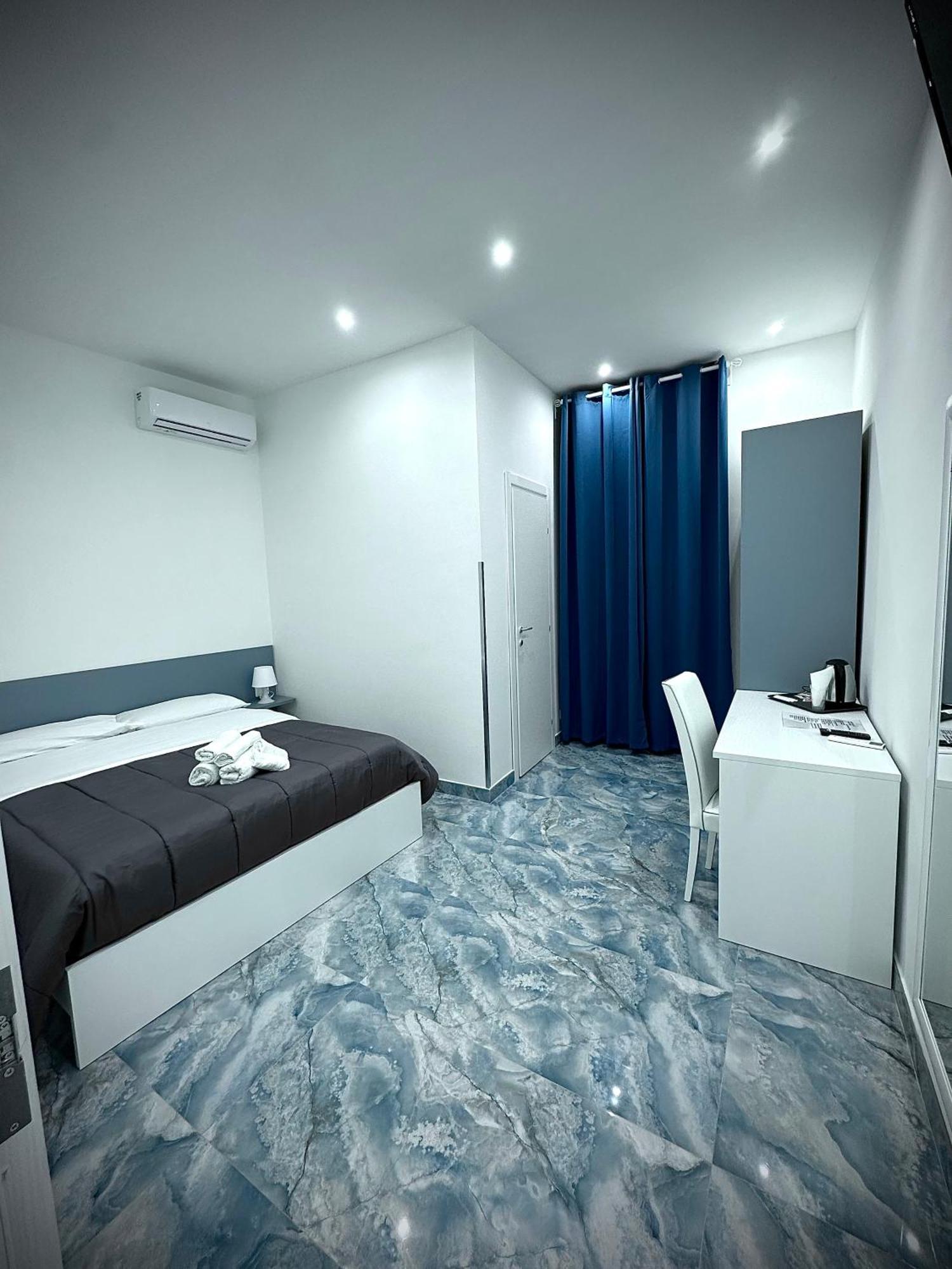 Marvit Central Luxury Neapol Zewnętrze zdjęcie